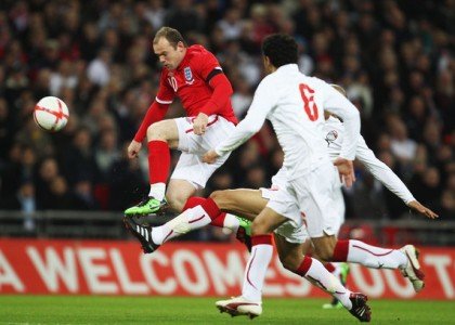 Tenang Inggris Punya Juru Gedor Handal