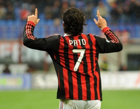 Pato Masih Ingin Menetap di Milan