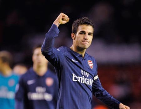 Ayah Fabregas Inginkan Barcelona