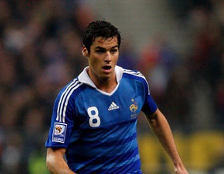 Gourcuff Potensial Gantikan Fabregas