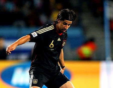 Khedira Sangkal Telah Teken Kontrak
