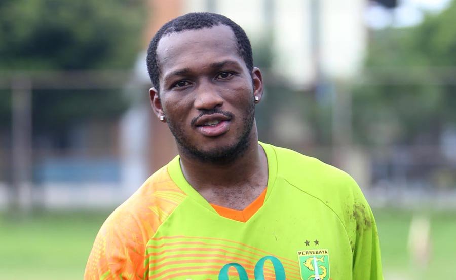 Djemba-Djemba di Ambang Pintu Keluar Persebaya 