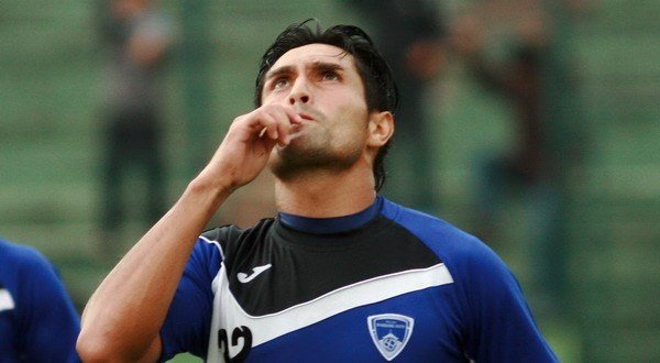 Gaston Kembali Ke Pelukan PBR