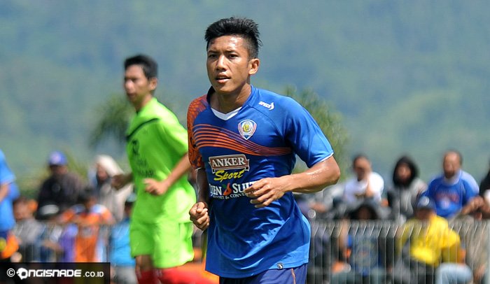 Kompetisi Mandek, Ahmad Bustomi Pilih Jadi Bintang Iklan