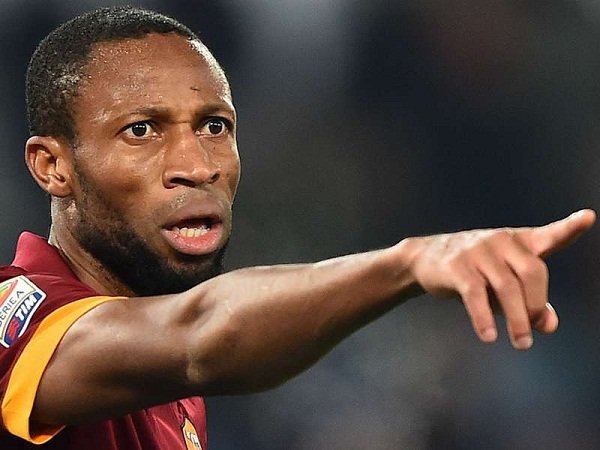Gelandang AS Roma Seydou Keita Senang Dapat Berhadapan Dengan Barcelona