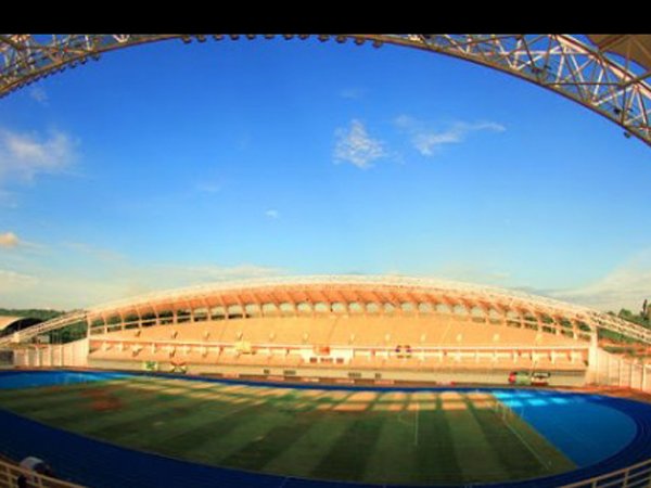 Kualitas Lapangan Di Stadion Aji Imbut Sangat Buruk