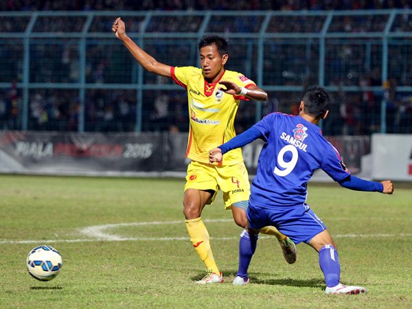 Bendol Kehilangan Syaiful Indra Pada Leg Kedua