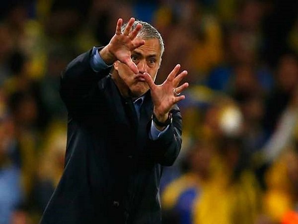 Mourinho Adalah Penyebab Terpuruknya Chelsea 