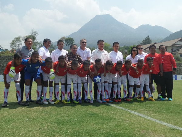 Indra Sjafri Dampingi SSB Banteng Muda Dalam DNC 2015