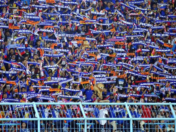 Aremania Siap Birukan Mahanan Solo