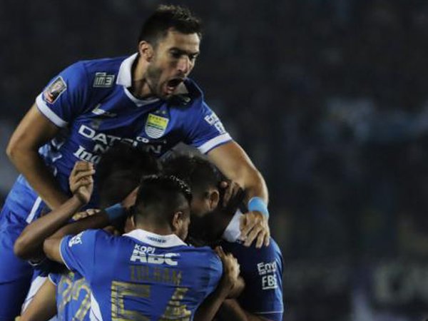 Meski Tertekan, Pemain Persib Mampu Jalankan Instruksi Dengan Baik