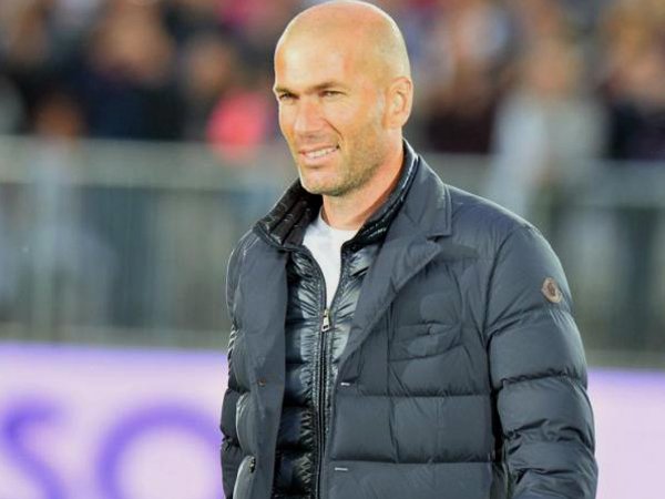 Zinedine Zidane Sebut Paris Saint-Germain Lebih Baik Daripada Bayern Munich