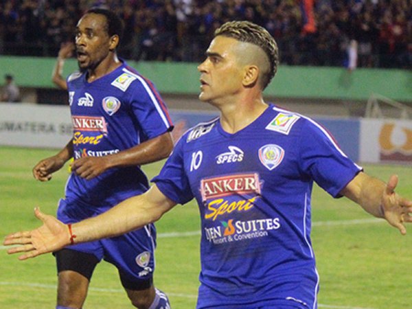 Arema Siap Rebut Gelar Juara Ketiga