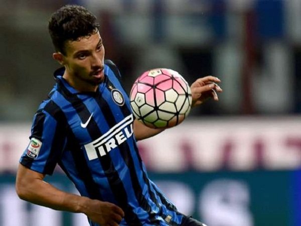 Alex Telles Anggap Pertandingan Lawan Juventus Krusial
