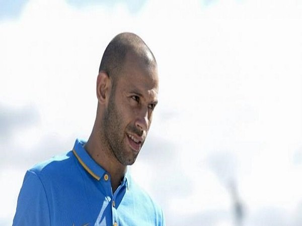 Mascherano Hanya Dilarang Merumput Dua Laga