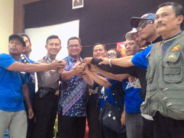 Demi Kesuksesan, Panpel Arema Diskusi Dengan Aremania Dan Kepolisian