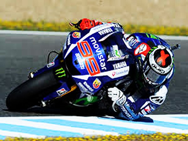 Dua Movistar Yamaha awalai GP Vancia di posisi Depan dan Belakang