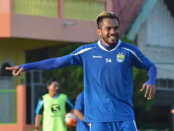 Tetap Fokus, Persib Enggan Bahas Zulham Zamrun