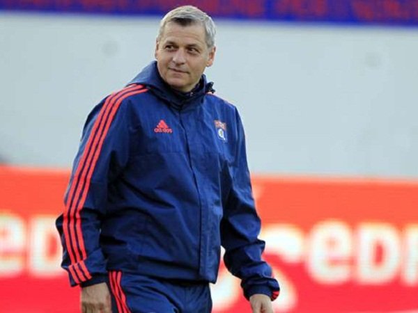 Bruno Genesio Ambil Alih Kursi Kepelatihan Lyon