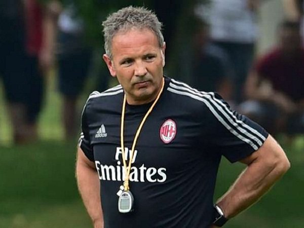 Mihajlovic: Tiga Pertandingan Selanjutnya Menentukan Untuk Milan