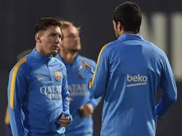 Dua gol Messi beri peluang Barcelona lolos ke babak selanjutnya  