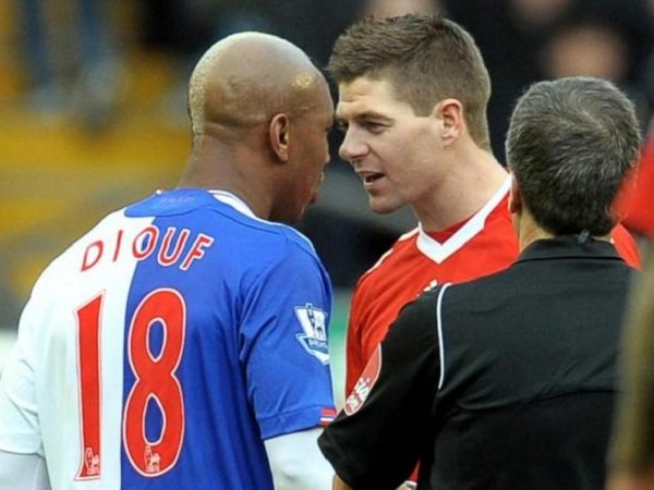 Diouf hina Gerrard dan Carragher dalam autobiografinya