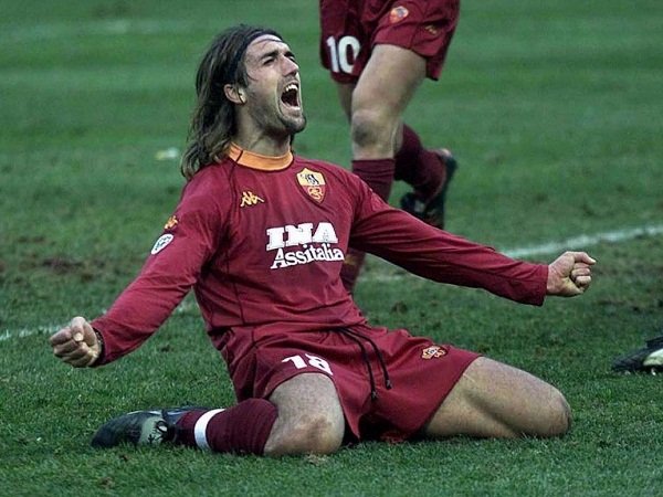 Batistuta, dua hati untuk Fiorentina dan Roma