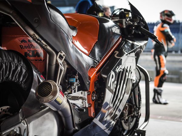 Leitner Yakinkan Mesin Motor KTM RC16 Lebih Baik