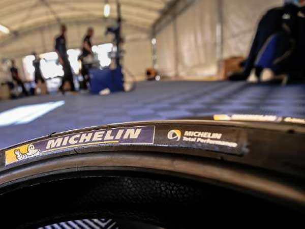 Berita MotoGP : Ini Tanggapan Michelin Tentang Masalah Ban