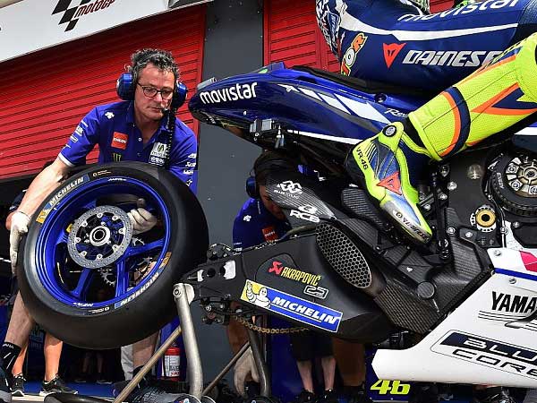 Berita MotoGP : Semua Pembalap Berharap Aman Gunakan Michelin