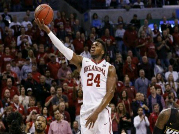 Berita Basket: Buddy Hield dan Jay Wright Raih Penghargaan