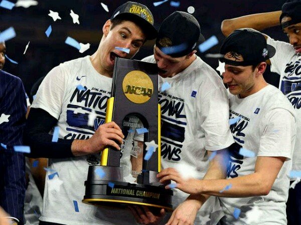 Berita Basket : 'Buzzer Beater' Kris Jenkins Selamatkan Villanova