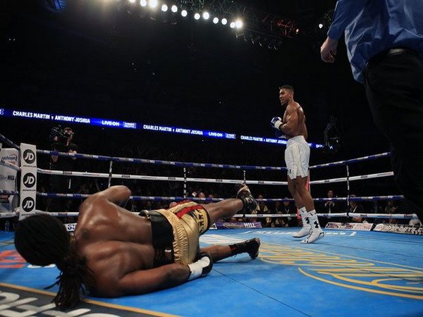 Berita Tinju: Anthony Joshua Juara Dunia Kelas Berat IBF