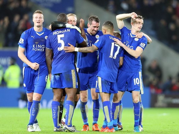 Berita Liga Inggris : Leicester City memenangkan Premier League akan jadi cerita sepakbola terbesar, kata Jamie Carragher
