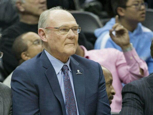 Berita Basket: Pelatih Sacramento Kings Dipecat