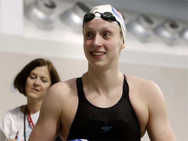 Berita Renang: Katie Ledecky 'Mematahkan' Pemenang Medali Emas Olimpiade Pria Di Sesi Latihan