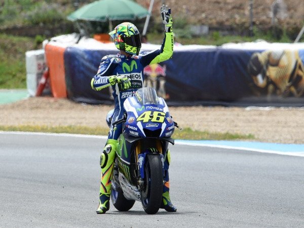 Berita MotoGP: Rossi Menggebrak di Latihan Bebas Ketiga GP Jerez 2016