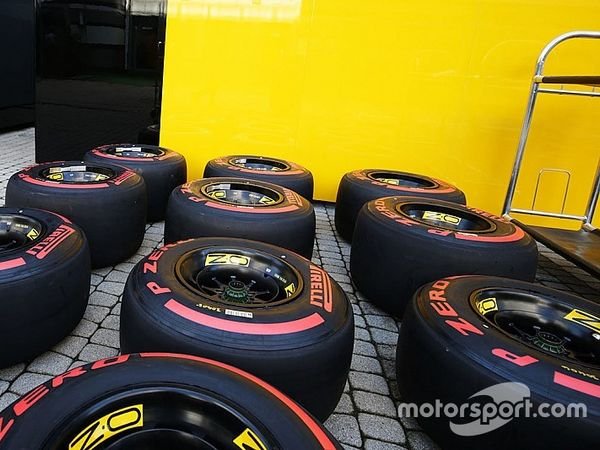 Berita F1: Nico Rosberg Gunakan Supersoft di Sirkuit Sochi