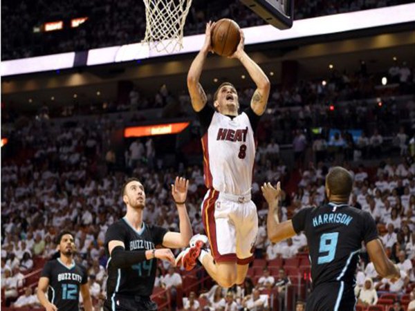 Berita Basket: Miami Heat Membakar Charlotte Hornets Dalam Kekalahan Game Ketujuh
