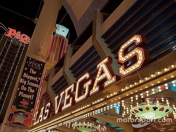 Berita F1: Ecclestone Tengah 'berjuang' Adakan Balapan Kedua di Vegas