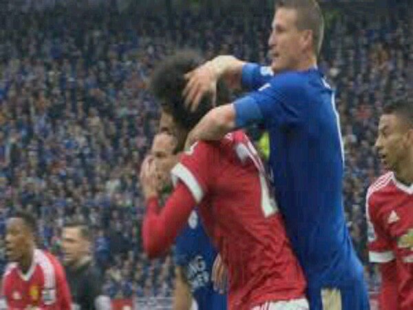 Berita Bola: Huth dan Fellaini Bakal Terima Sangsi dari FA