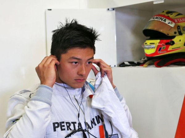 Berita F1: Pascal Wehrlein Berharap Rio Haryanto Selalu Duduk Di Kursi Manor