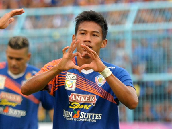 Berita Arema: Ini Alasan Nufiandani Gabung Arema Cronus