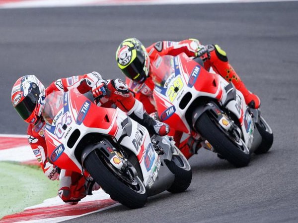 Berita MotoGP: Iannone Pergi Dari Ducati, Dovizioso Perpanjang Kontrak