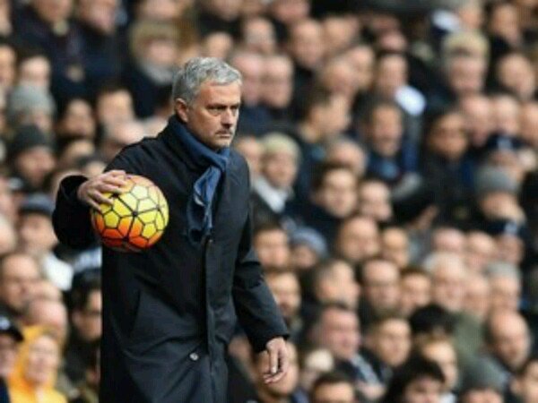 Berita Bola: Media Inggris Sebut Jose Mourinho Akan Mengumumkan Kedatangannya ke MU Usai Final FA Cup