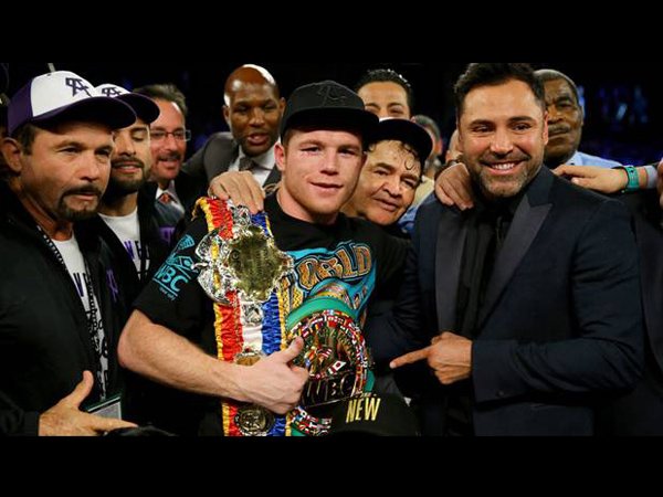 Berita Tinju: Canelo Copot Sabuk Juara Tinju WBC Karena Desakan Lawan?