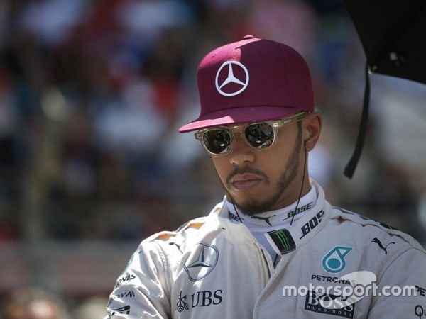 Berita F1: Juan Pablo Montoya Salahkan Lewis Hamilton?