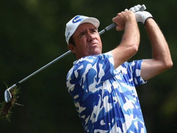 Berita Golf: Scott Hend Memimpin, Danny Willet Lesu