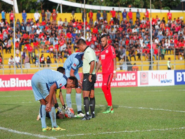 Berita TSC 2016: Ini Penyebab Persela Harus Terima Kekalahan Kelima di Padang