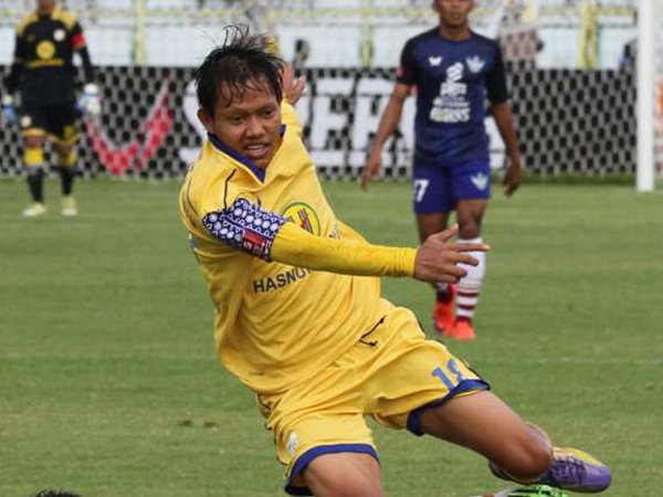 Berita Torabika Soccer Championship: Adam Ingin Barito ke Papan Atas TSC 2016